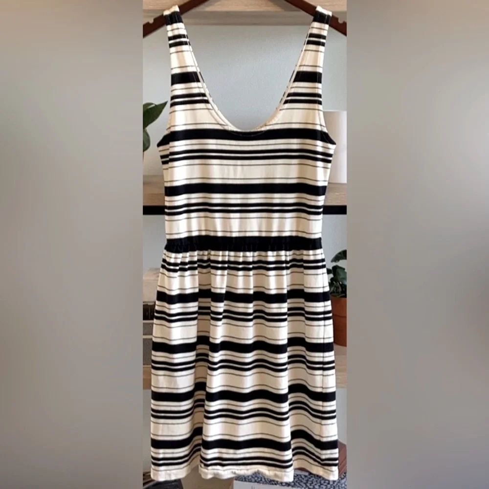 J. Crew crew villa